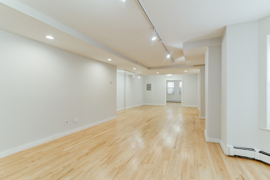 489 Jersey Ave, Jersey City, NJ à louer - Photo intérieure – Image 1 sur 34