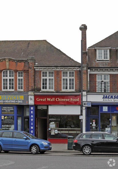 96 High St, Harpenden à louer - Photo principale – Image 1 sur 1