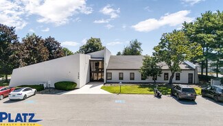 Plus de détails pour 1704 North Rd, Warren, OH - Bureau à louer
