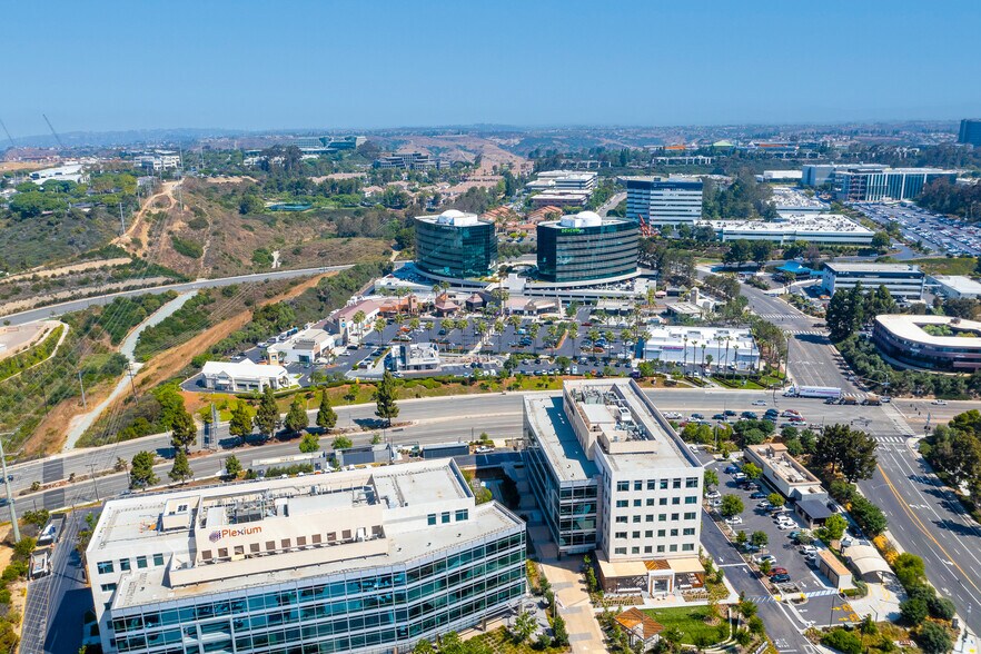 9420-9510 Scranton Rd, San Diego, CA à louer - Photo principale – Image 1 sur 4