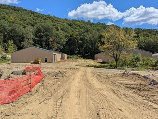 Plus de détails pour 52 Route 9, Fishkill, NY - Industriel/Logistique à louer