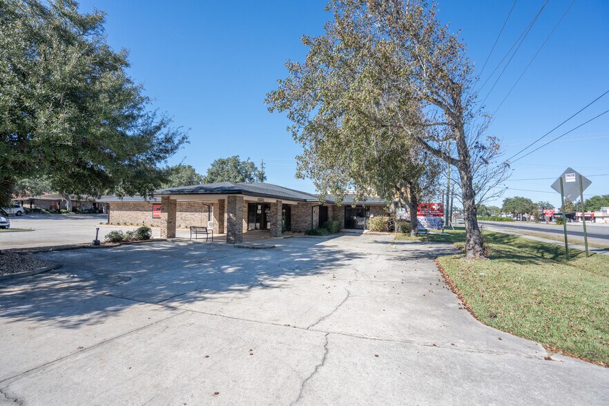 1100 S Ponce De Leon Blvd, Saint Augustine, FL à louer - Photo de l’immeuble – Image 3 sur 27