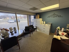 407-409 Devonshire Dr, Champaign, IL à louer Photo intérieure– Image 2 sur 8