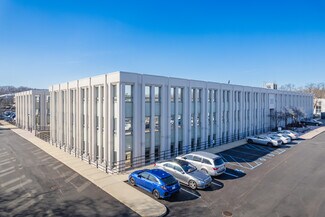 Plus de détails pour 3000 Marcus Ave, Lake Success, NY - Bureau à louer