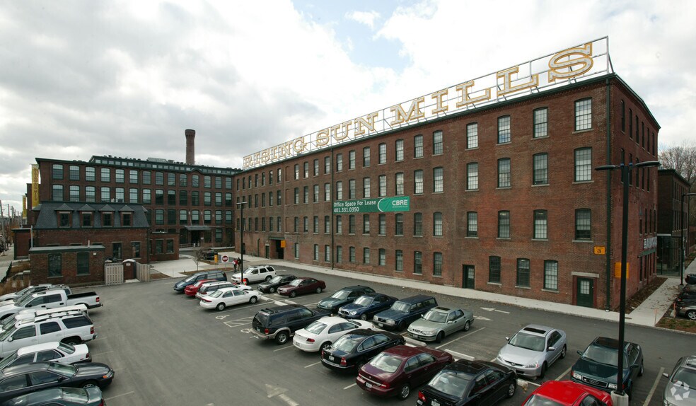 166 Valley St, Providence, RI à louer - Photo de l’immeuble – Image 2 sur 28
