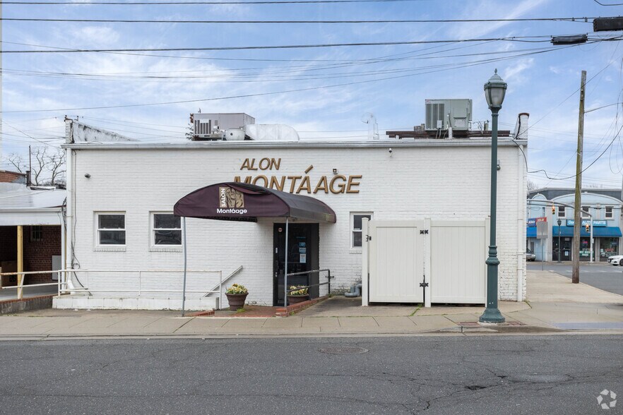 2816 Long Beach Rd, Oceanside, NY à louer - Photo de l’immeuble – Image 3 sur 6
