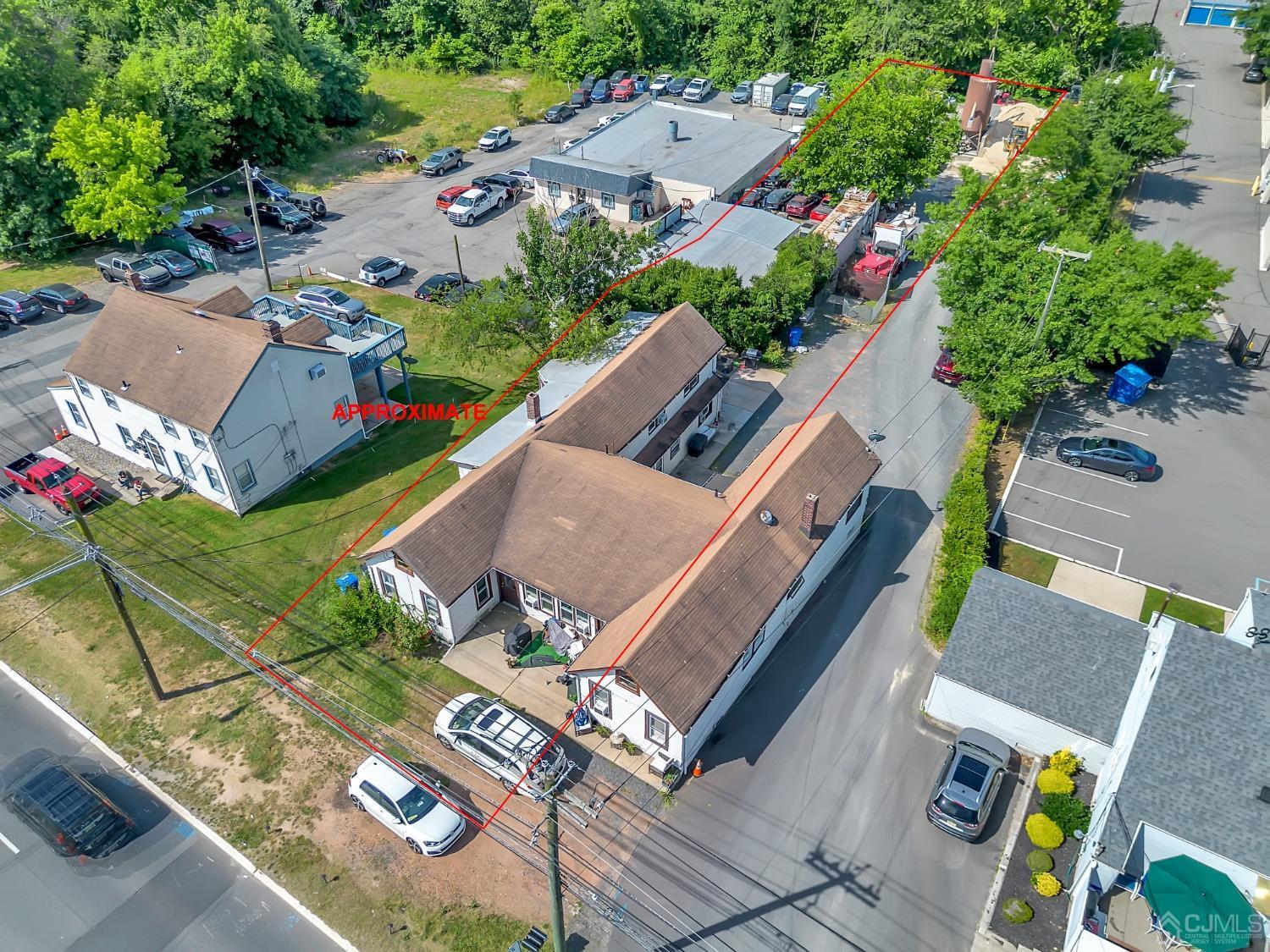 129 Amboy Ave, Woodbridge, NJ à vendre Photo principale– Image 1 sur 14