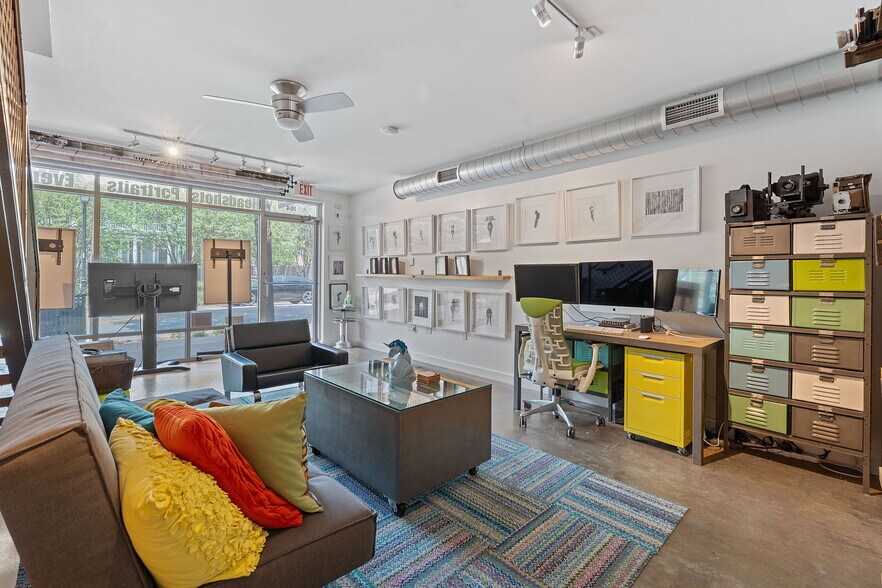 1601 E Cesar Chavez St, Austin, TX à vendre - Photo de l’immeuble – Image 2 sur 32