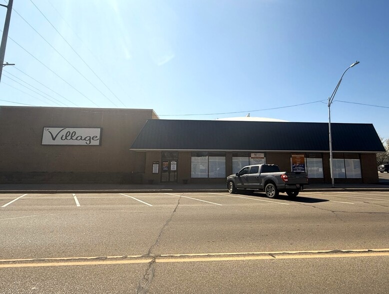 1107 Main St, Woodward, OK à vendre - Photo principale – Image 1 sur 19