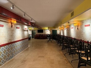 737-739 N La Salle Dr, Chicago, IL à louer Photo intérieure– Image 2 sur 16