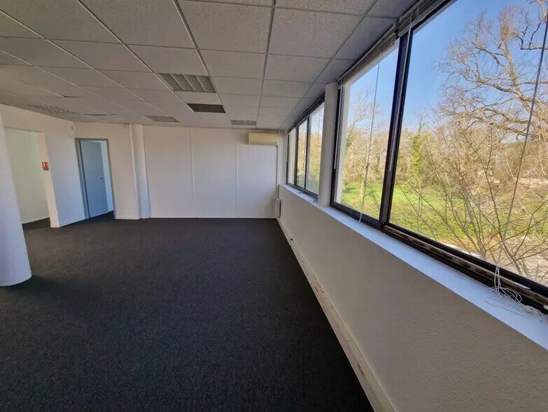 Bureau dans Mérignac à louer - Photo intérieure – Image 3 sur 8