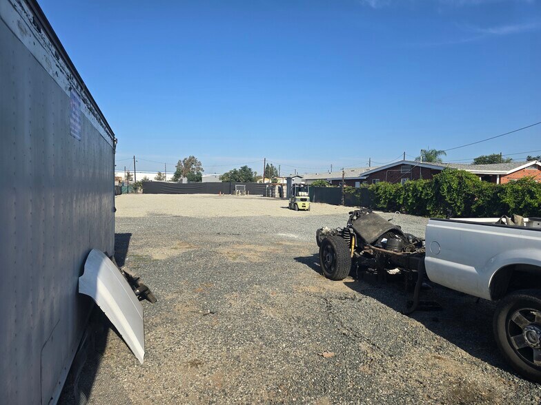 11146 Chico Ave, Pomona, CA à louer - Photo de l’immeuble – Image 2 sur 19