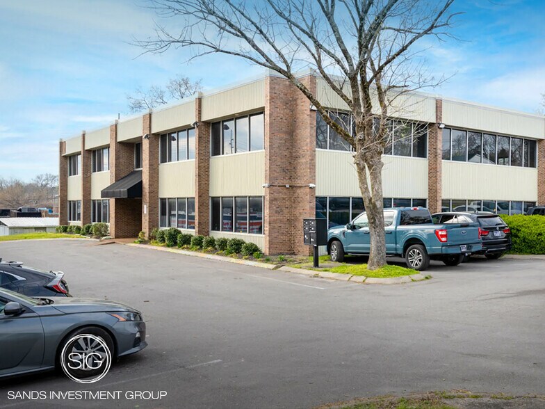 113 Cumberland Ave, Madison, TN à vendre - Photo de l’immeuble – Image 1 sur 4