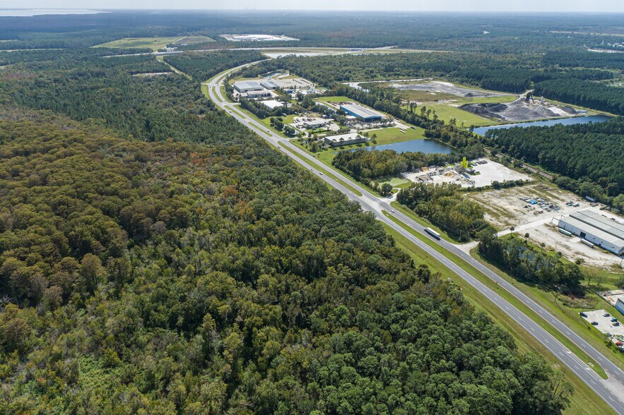 4255 U.S. 17, Green Cove Springs, FL à vendre - Photo de l’immeuble – Image 3 sur 3