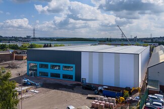 Plus de détails pour Leabrook Rd, Wednesbury - Industriel/Logistique à louer