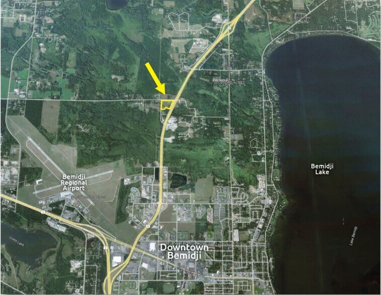 1612 Balsam Rd NW, Bemidji, MN à vendre - Photo de l’immeuble – Image 3 sur 7