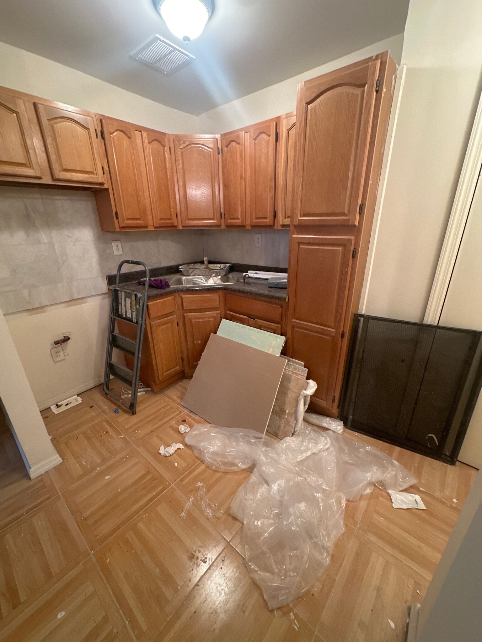 6910 Avenue U, Brooklyn, NY à louer Photo intérieure– Image 1 sur 3