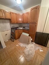 6910 Avenue U, Brooklyn, NY à louer Photo intérieure– Image 1 sur 3