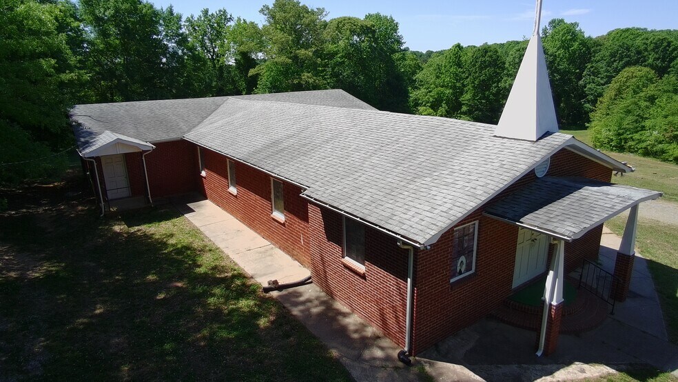 1205 Masonic Dr, Shelby, NC à vendre - Photo de l’immeuble – Image 1 sur 20