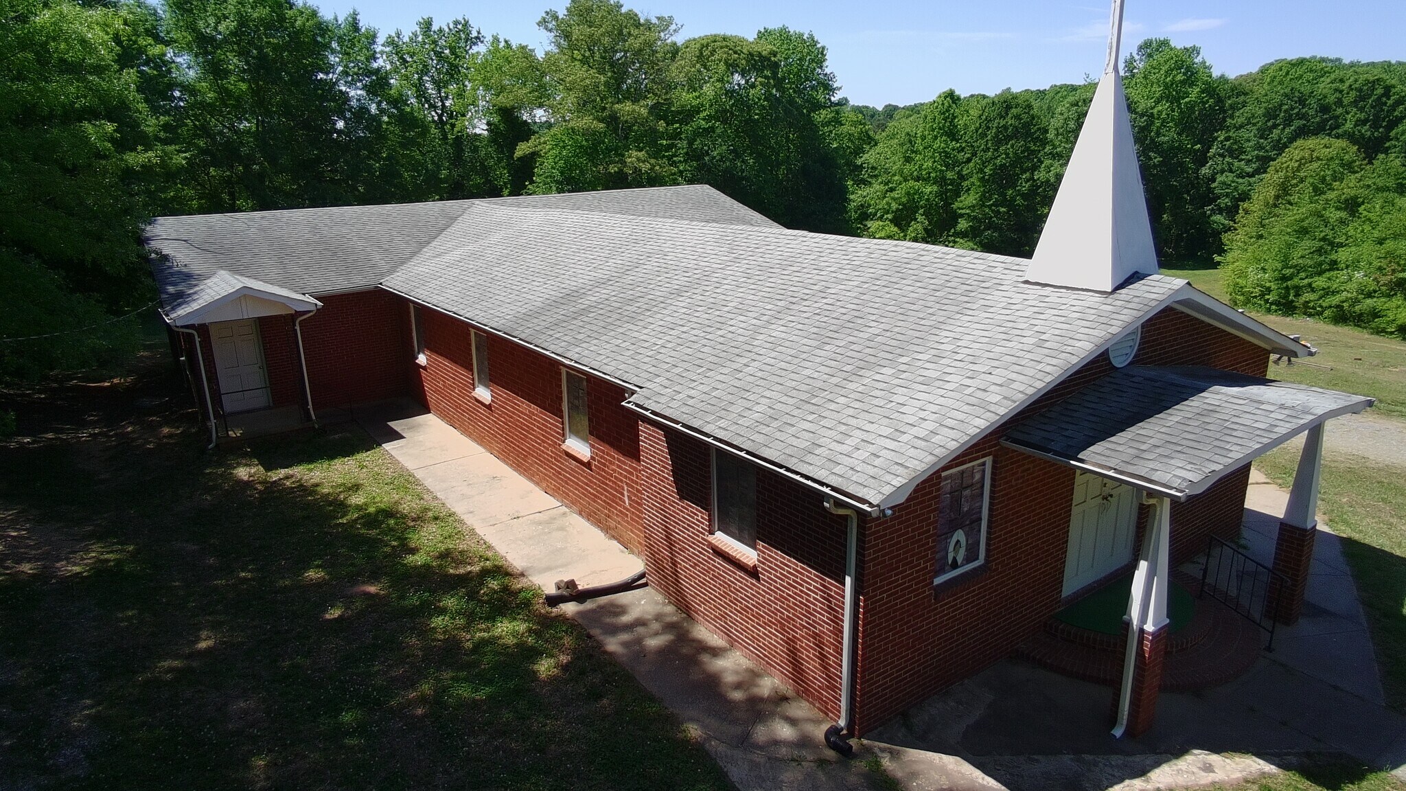 1205 Masonic Dr, Shelby, NC à vendre Photo de l’immeuble– Image 1 sur 21
