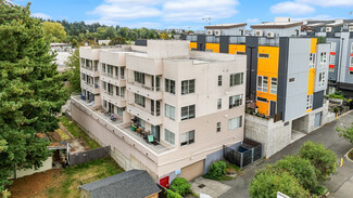 Plus de détails pour 1018 NE 112th St, Seattle, WA - Logement à vendre