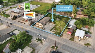 Plus de détails pour 217 N Main St, Highlands, TX - Local commercial à vendre