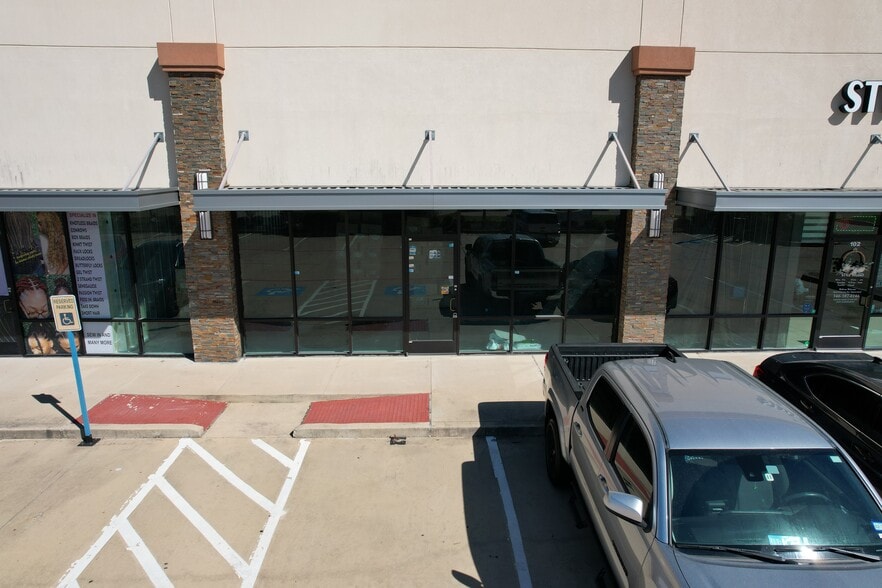 5030 Franz Rd, Katy, TX à louer - Photo de l’immeuble – Image 3 sur 8