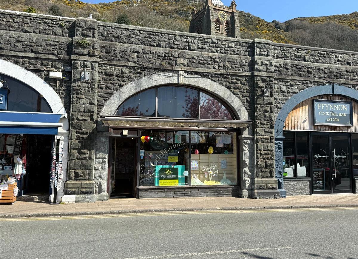 3 The Arches, King Edward St, Barmouth à vendre Photo de l’immeuble– Image 1 sur 7