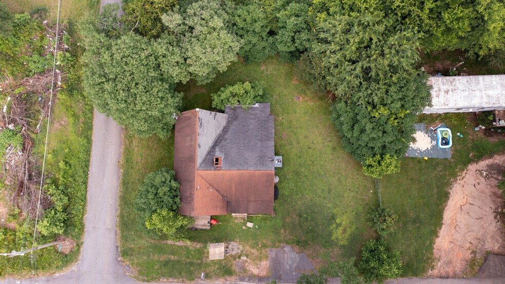 14-Home Investment Portfolio – Anderson, portefeuille de 2 biens à vendre sur LoopNet.fr - Photo de l’immeuble – Image 3 sur 37