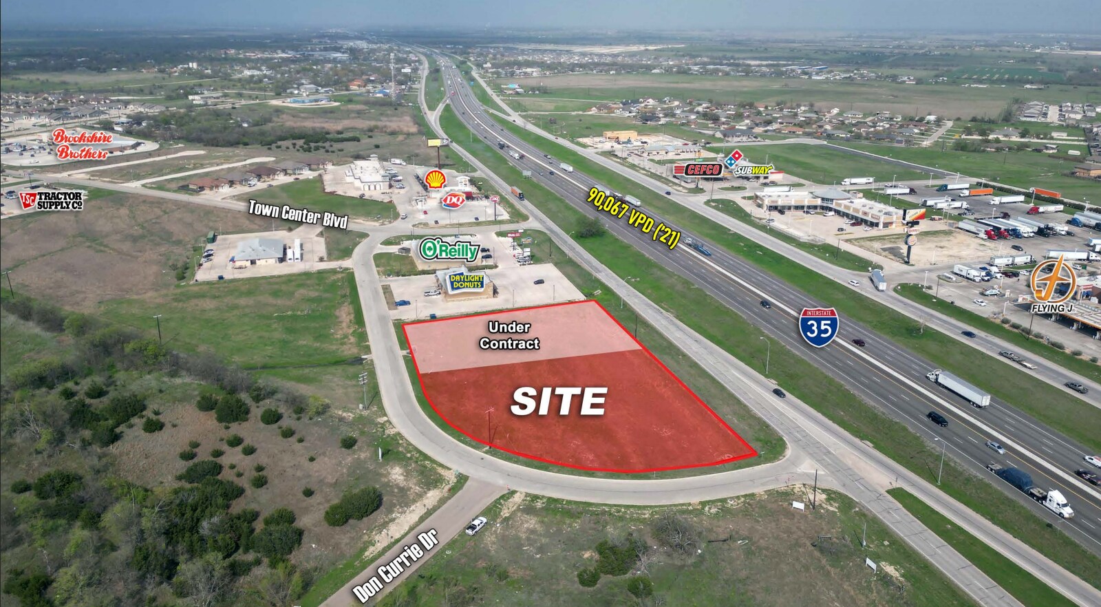 547 Town Center, Jarrell, TX à vendre Photo de l’immeuble– Image 1 sur 5