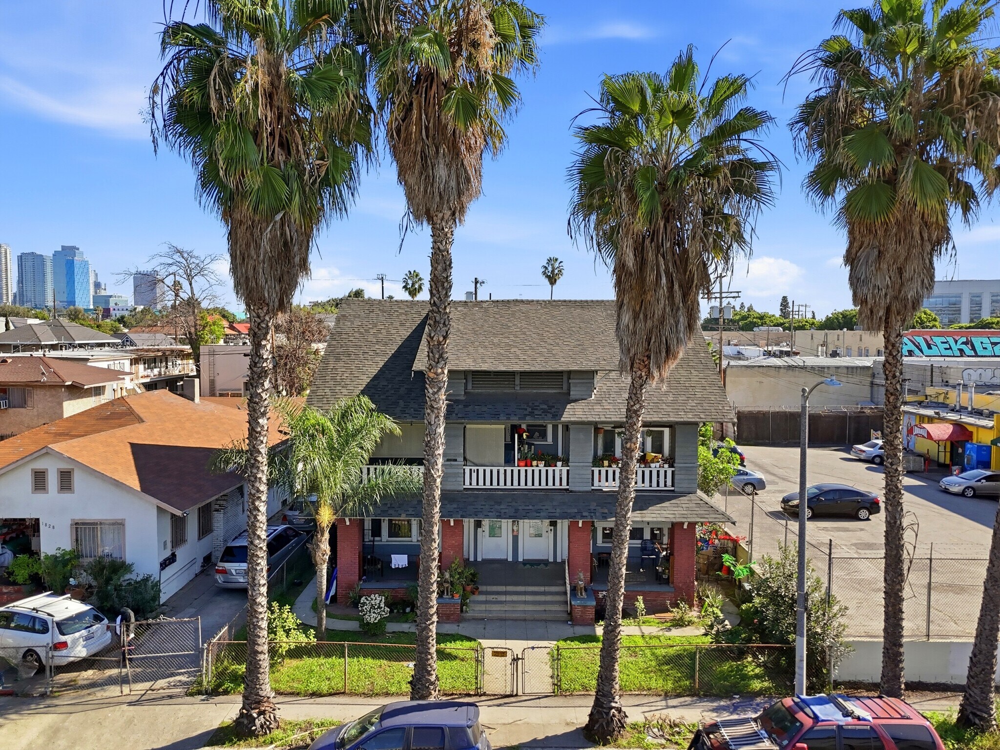 1832 S Bonnie Brae St, Los Angeles, CA à vendre Photo principale– Image 1 sur 15