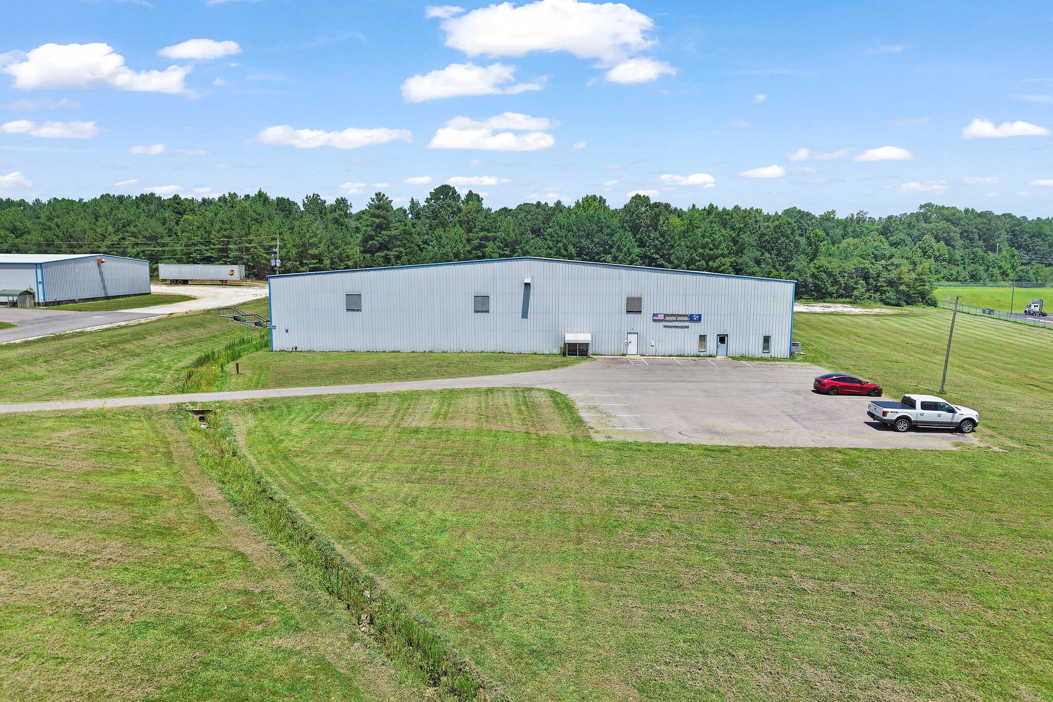 454 Swanson Dr, Dresden, TN à louer Photo principale– Image 1 sur 7