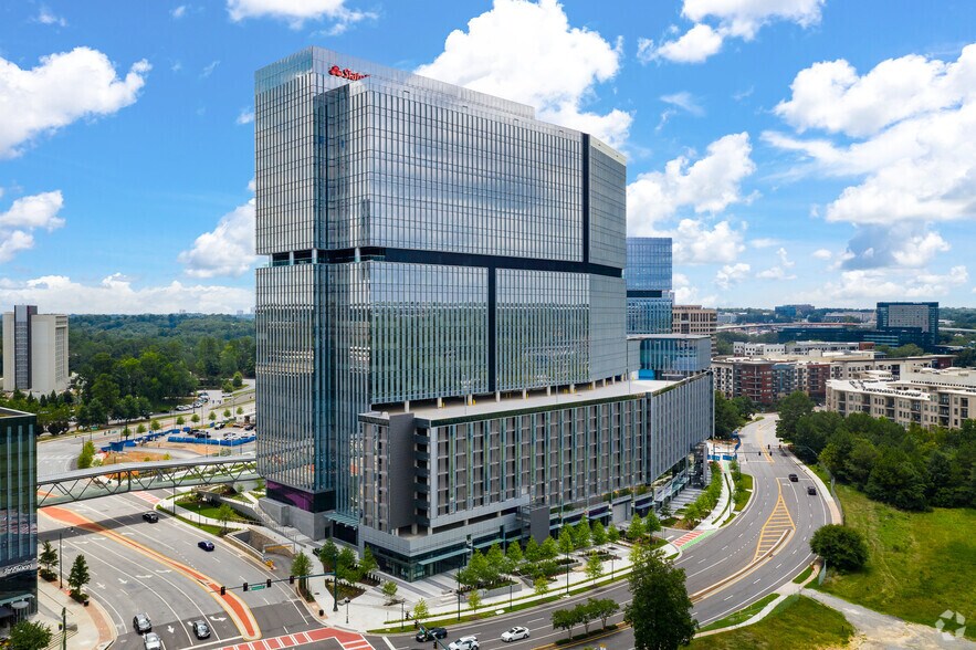 240 Perimeter Center Pky NE, Atlanta, GA à louer - Photo de l’immeuble – Image 1 sur 3