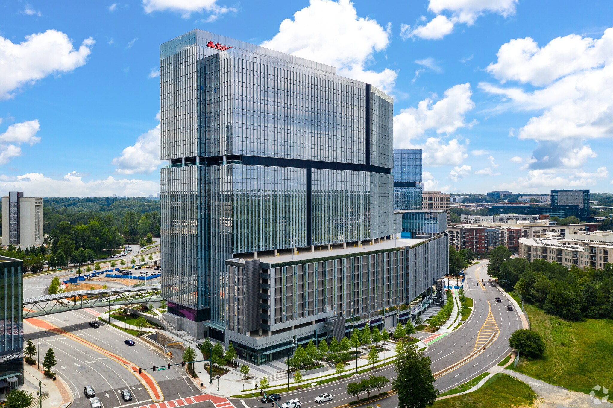 240 Perimeter Center Pky NE, Atlanta, GA à louer Photo de l’immeuble– Image 1 sur 4