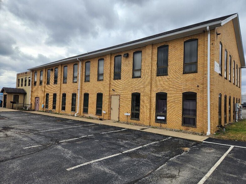 373 Cleveland St, Rochester, PA à louer - Photo de l’immeuble – Image 1 sur 11