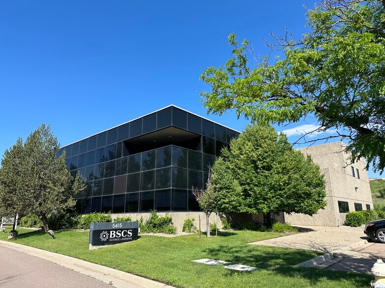 5415 Mark Dabling Blvd, Colorado Springs, CO à vendre - Photo principale – Image 1 sur 7
