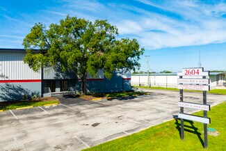 Plus de détails pour 2604 Tampa East Blvd, Tampa, FL - Industriel/Logistique à louer