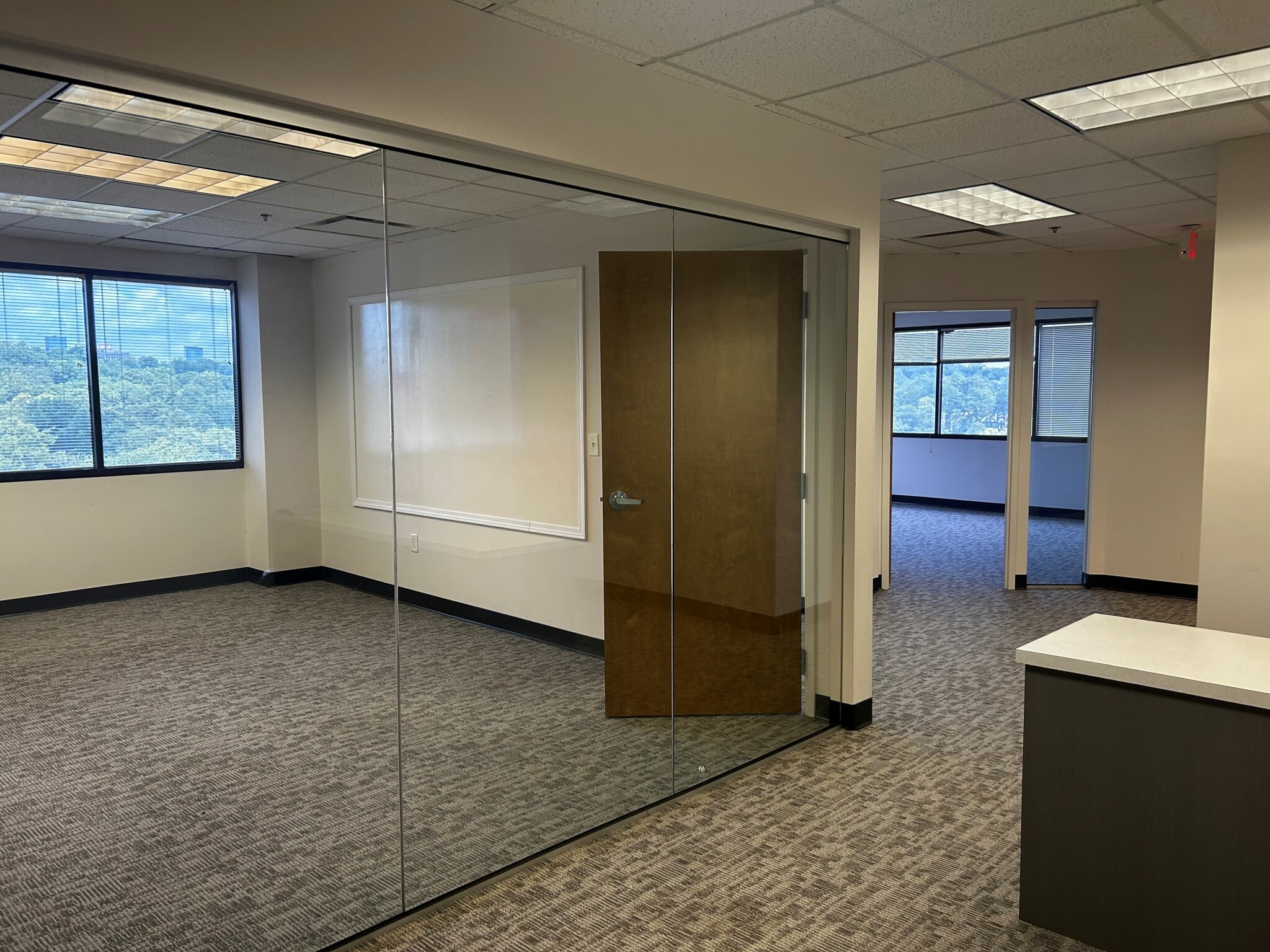 2751 Buford Hwy NE, Atlanta, GA à louer Photo intérieure– Image 1 sur 5