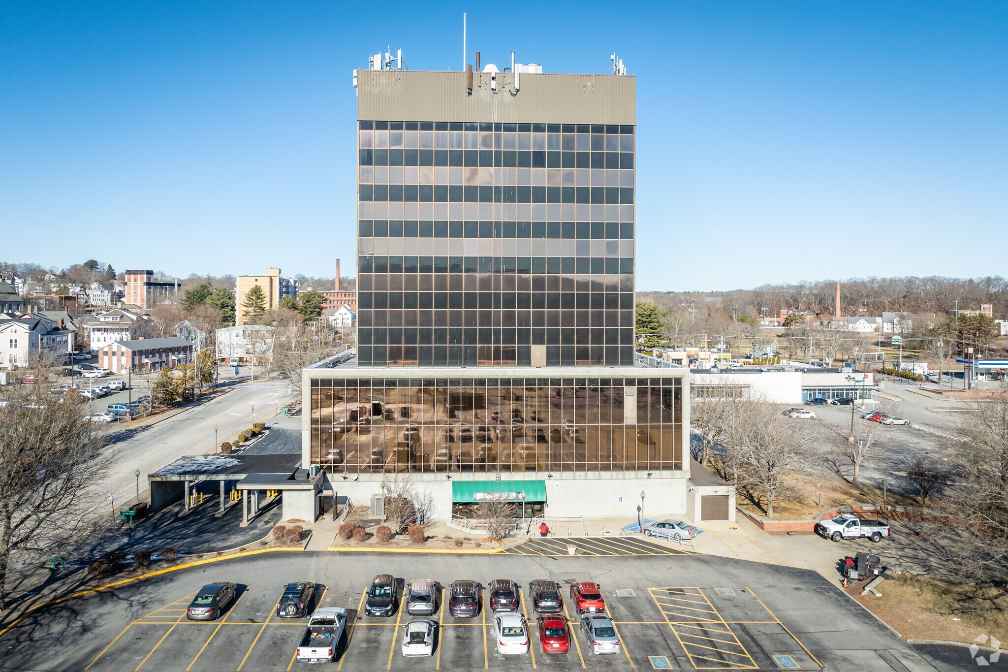 191 Social St, Woonsocket, RI à louer Photo principale– Image 1 sur 12