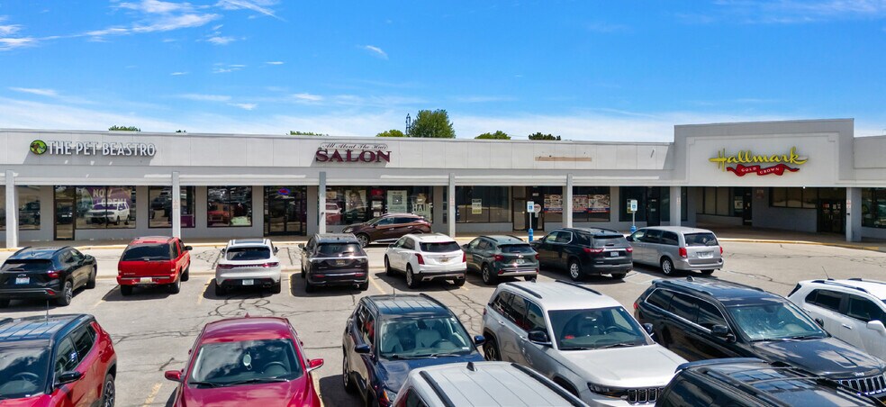 13700-13894 E 14 Mile Rd, Warren, MI à louer - Photo de l’immeuble – Image 2 sur 3