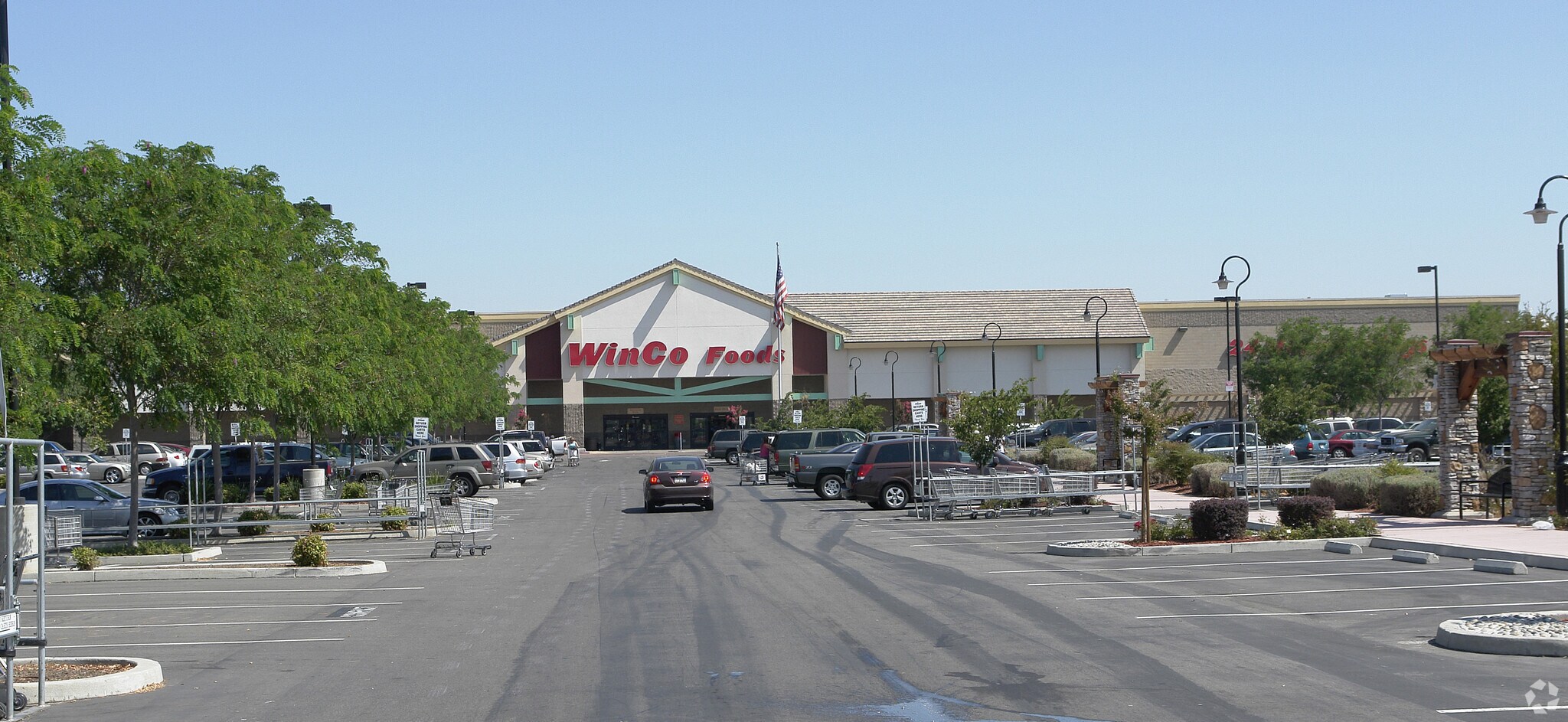 6660-6730 Lone Tree Way, Brentwood, CA à louer Photo de l’immeuble– Image 1 sur 14