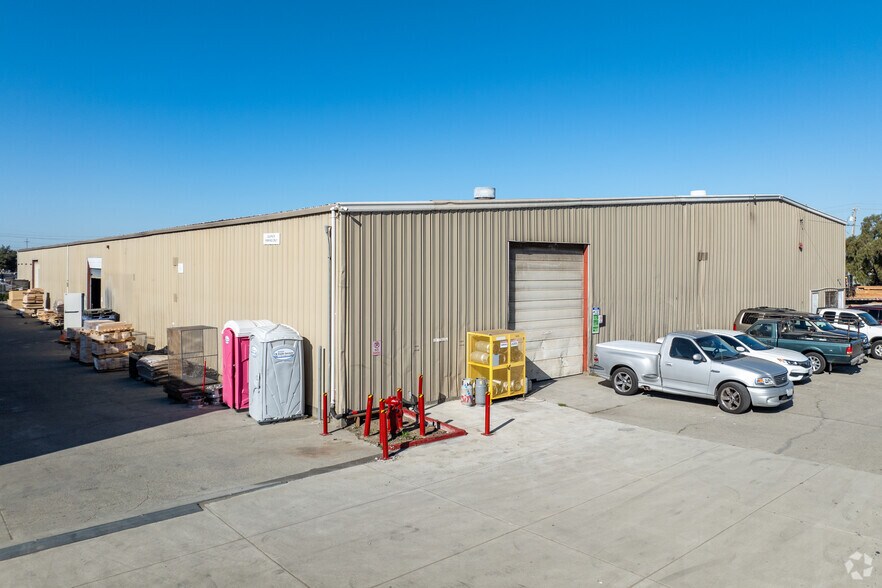 4700 Horner Street, Union City portefeuille de 3 biens à vendre sur LoopNet.fr - Photo principale – Image 2 sur 4