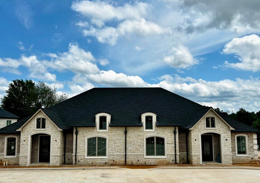 7228 Crosswater Ave, Tyler, TX à louer - Photo principale – Image 1 sur 9