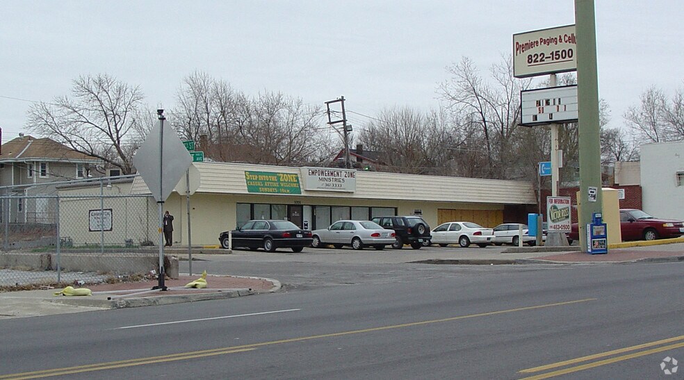 5701-5707 Troost Ave, Kansas City, MO à louer - Photo de l’immeuble – Image 3 sur 5