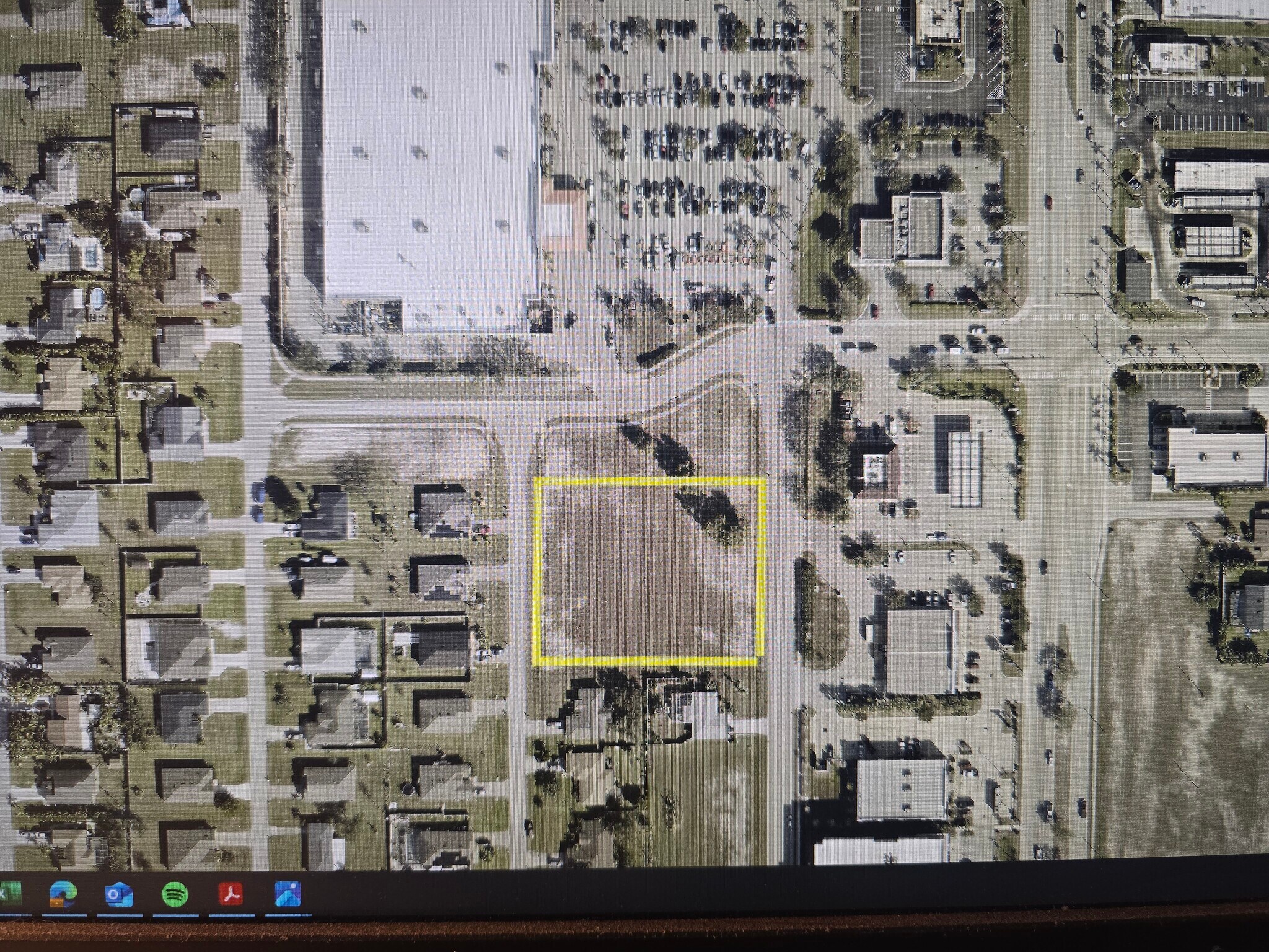 2610 8th Place, Cape Coral, FL à vendre Aérien– Image 1 sur 2
