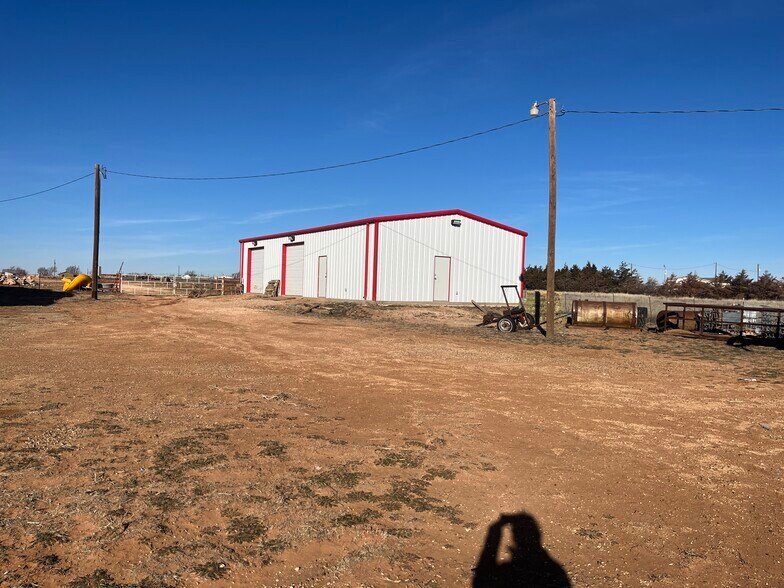 11603 N Fm 2528, Lubbock, TX à louer - Photo de l’immeuble – Image 3 sur 29