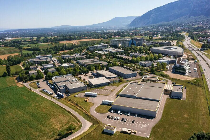 Terrain dans Archamps à vendre - Aérien – Image 1 sur 1