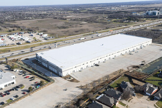 11000 South Freeway, Burleson, TX - VUE AÉRIENNE  vue de carte - Image1