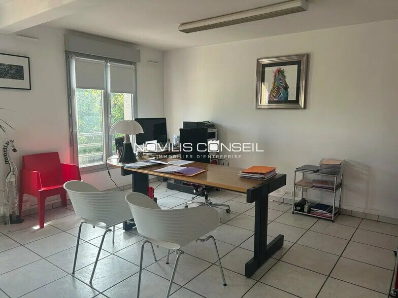 Bureau dans Tournefeuille à louer - Photo de l’immeuble – Image 3 sur 6