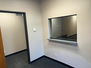 12035 Shiloh Rd, Dallas, TX à louer Photo intérieure– Image 2 sur 6